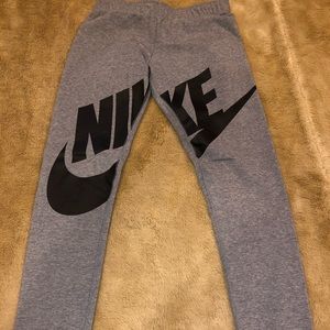 Kids Nike tights